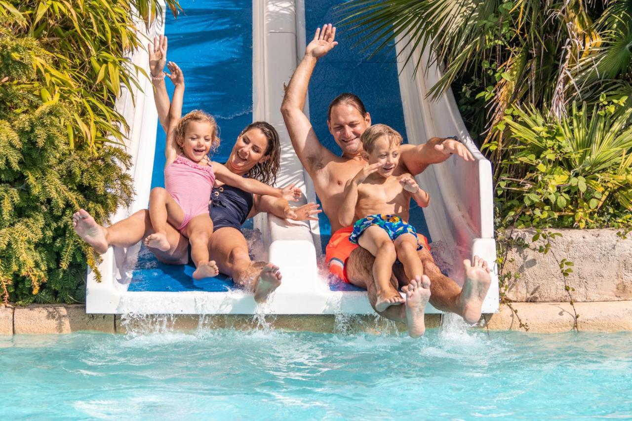 Camping Domaine De La Huchet *